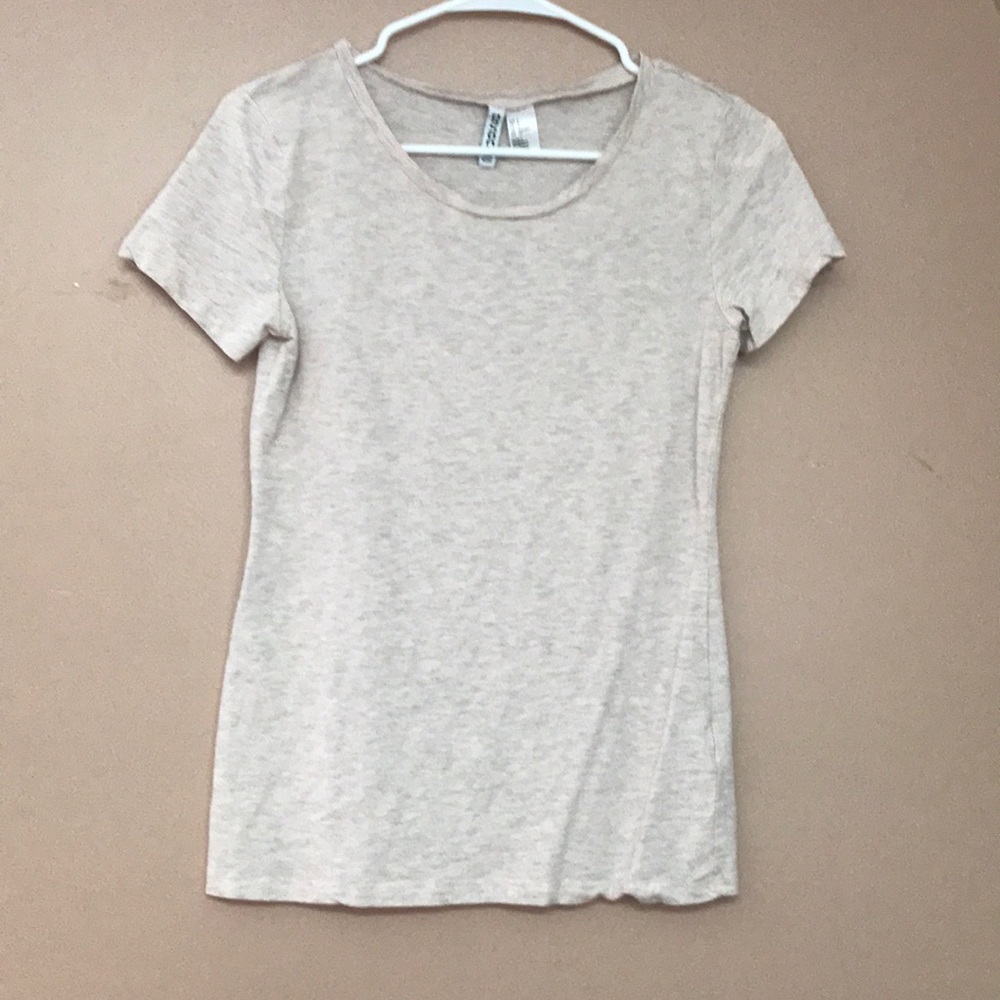 Scoop neck tee